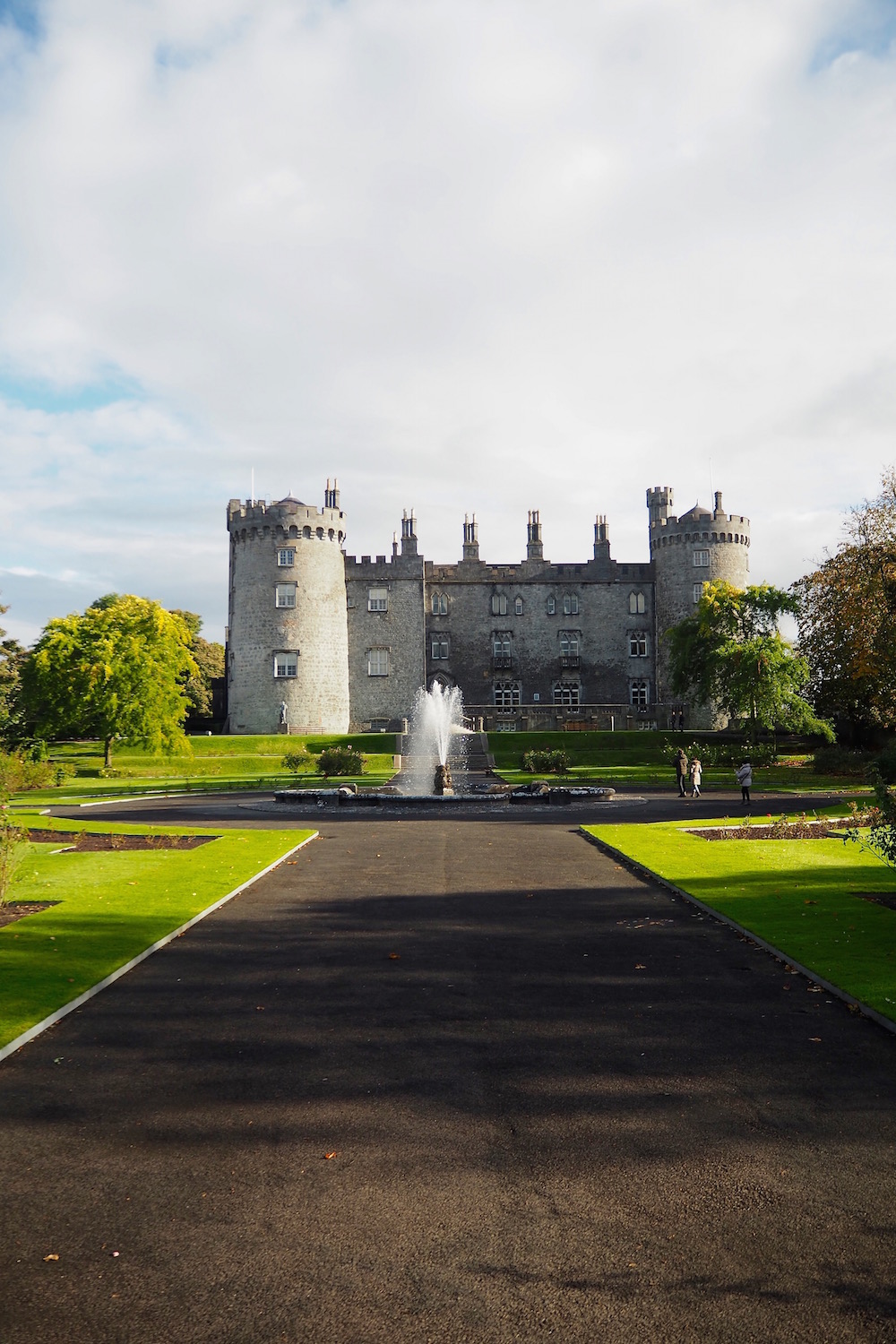 Mount Juliet & Kilkenny Wolf & Stag